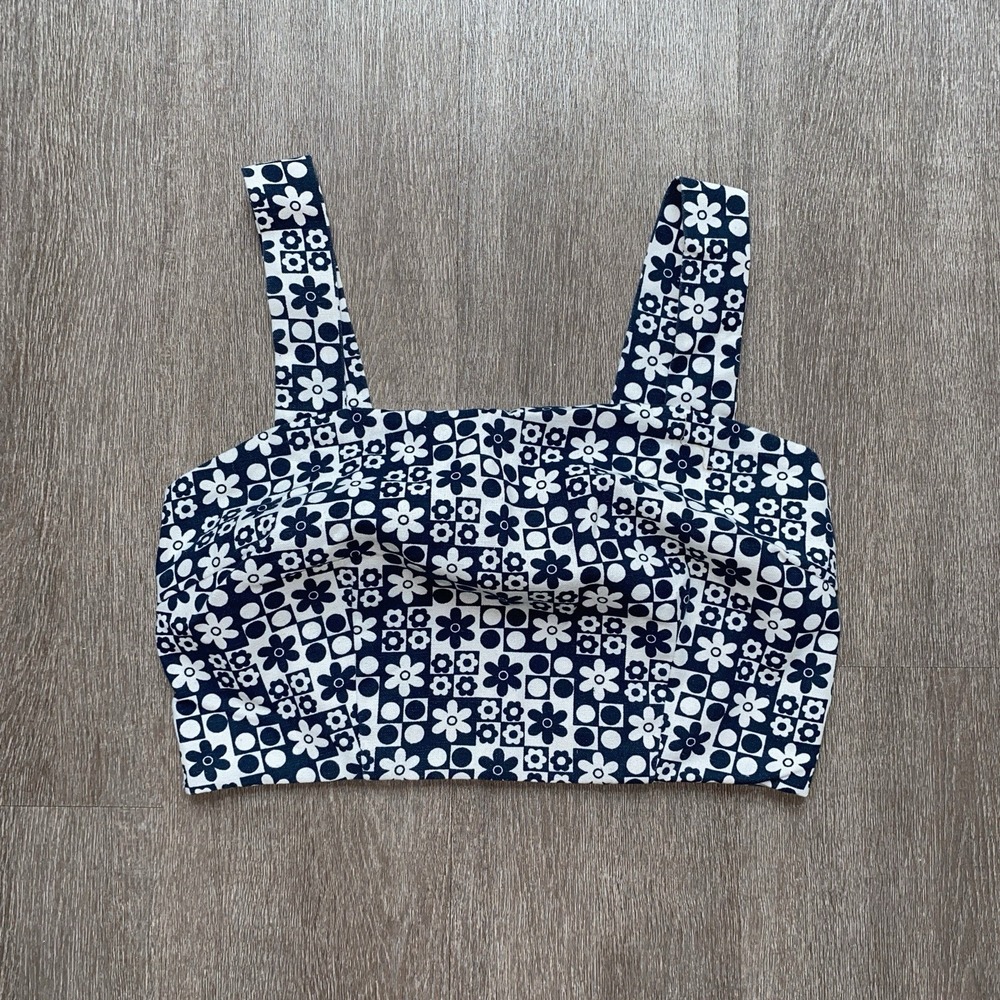Elodie Navy & White Checkered Floral Geometric Crop Top Women's Size XS Casual